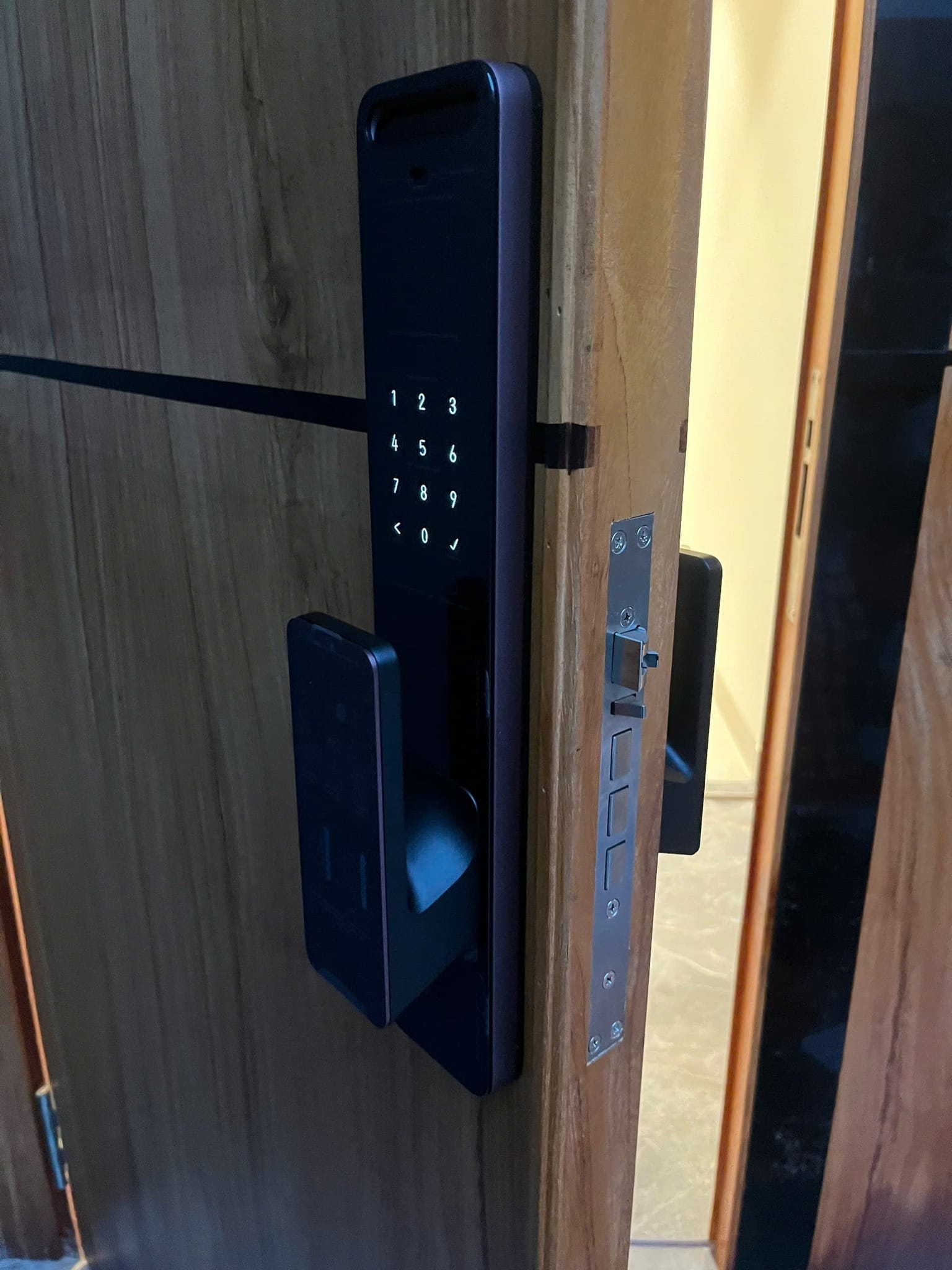 Khóa thông minh aqara d200i 