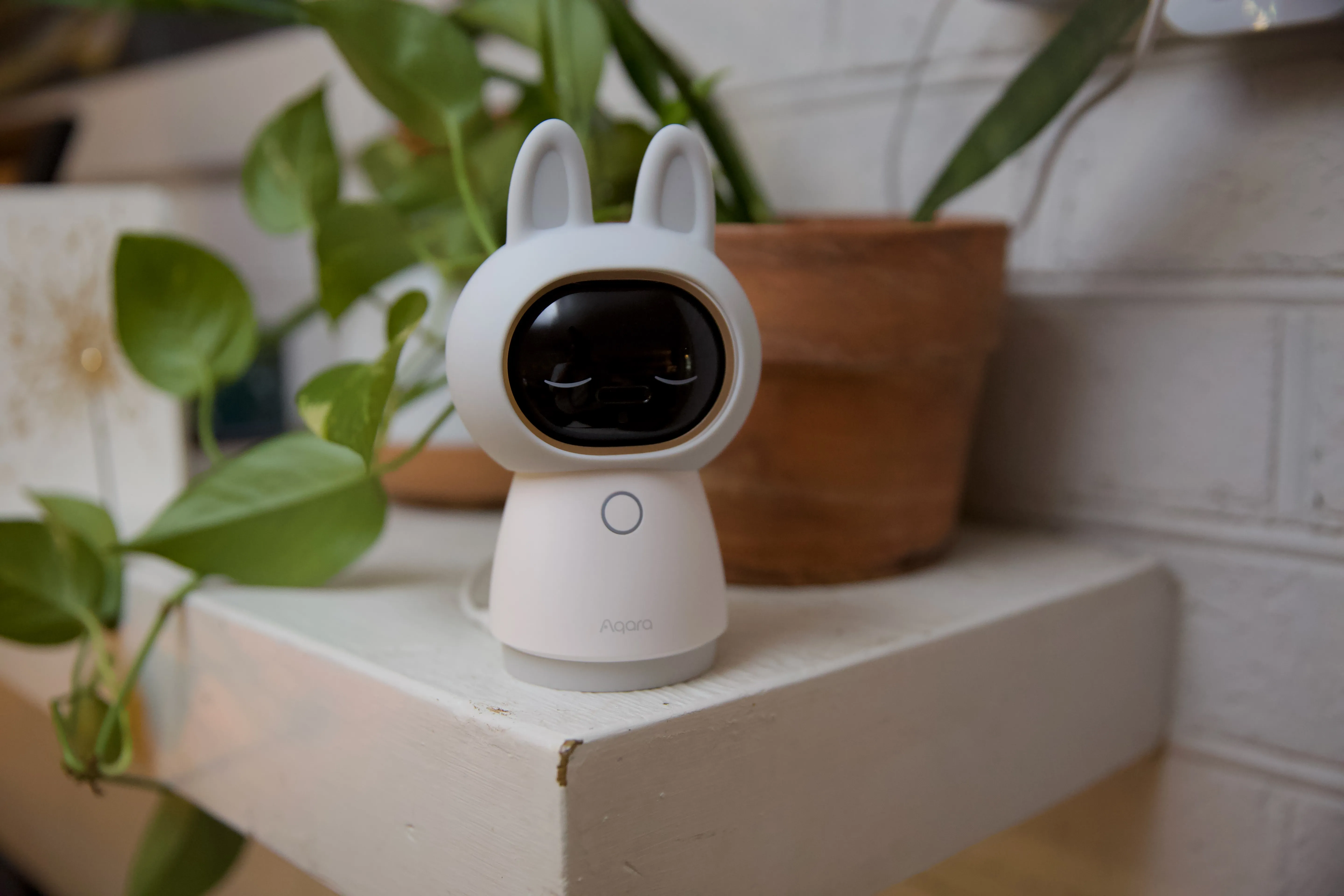 cai nhin dau tien ve camera hub g350