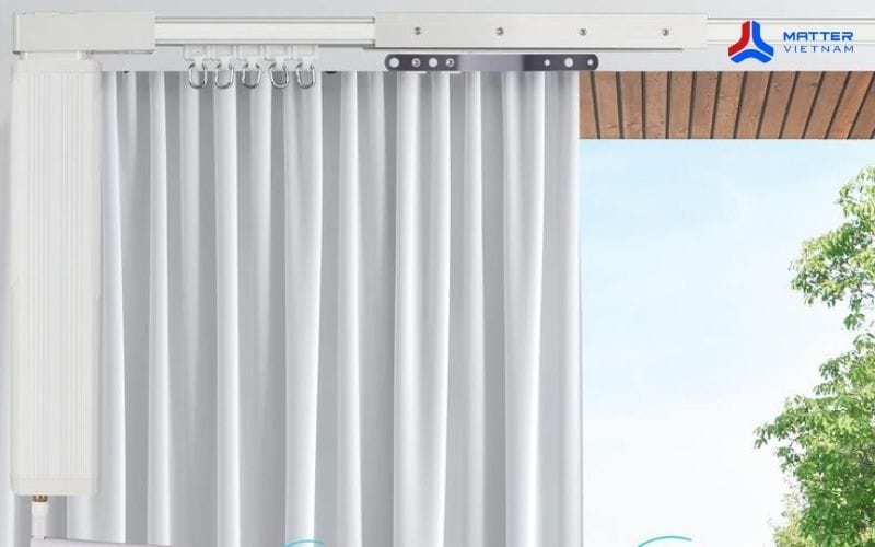 5 lợi &iacute;ch thực tế của r&egrave;m cửa th&ocirc;ng minh